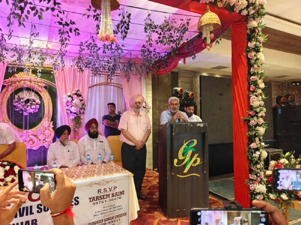 ਮੰਤਰੀ ਲਾਲ ਚੰਦ ਕਟਾਰੂਚੱਕ ਸੰਬੋਧਨ ਕਰਦੇ ਹੋਏ। ਮੰਤਰੀ ਲਾਲ ਚੰਦ ਕਟਾਰੂਚੱਕ ਸੰਬੋਧਨ ਕਰਦੇ ਹੋਏ।