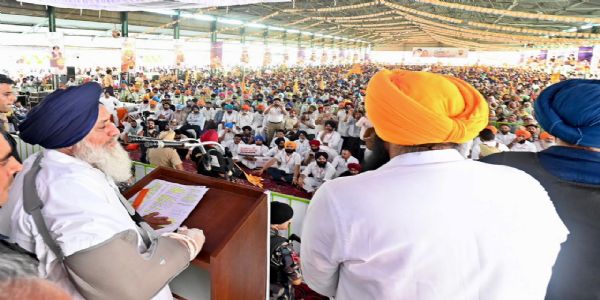 ਸੁਖਬੀਰ ਬਾਦਲ ਵੱਲੋਂ ਘਨੌਰ ’ਚ ’ਪੰਜਾਬ ਬਚਾਓ’ ਰੈਲੀ ’ਚ ਆਪ, ਕਾਂਗਰਸ ਤੇ ਵਾਰਿਸ ਪੰਜਾਬ ਦੇ ’ਤੇ ਤਿੱਖਾ ਹਮਲਾ