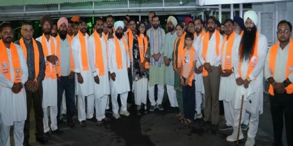 ਨਾਇਬ ਸਿੰਘ ਸੈਣੀ ਦੀ ਮੌਜੂਦਗੀ ਵਿੱਚ ਪੰਜਾਬ ਦੇ ਤਿੰਨ ਦਰਜਨ ਤੋਂ ਵੱਧ ਆਗੂ ਭਾਜਪਾ ਵਿੱਚ ਸ਼ਾਮਲ