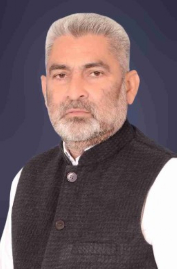 ਕੈਬਨਿਟ ਮੰਤਰੀ ਲਾਲ ਚੰਦ ਕਟਾਰੂਚੱਕ ਕੈਬਨਿਟ ਮੰਤਰੀ ਲਾਲ ਚੰਦ ਕਟਾਰੂਚੱਕ