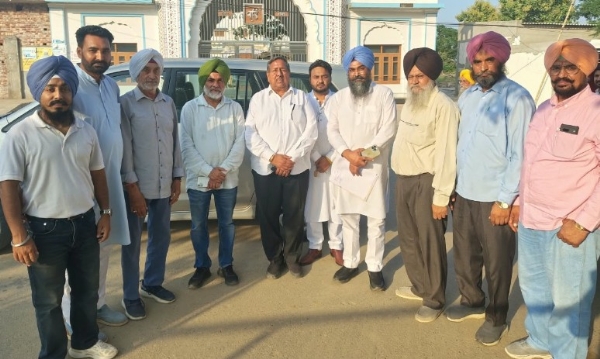 ਰੂਟ ਦਾ ਦੌਰਾ ਕਰਕੇ ਪ੍ਰਬੰਧਾਂ ਦਾ ਜਾਇਜ਼ਾ ਲੈਂਦੇ ਹੋਏ ਭਾਜਪਾ ਆਗੂ ਰੂਟ ਦਾ ਦੌਰਾ ਕਰਕੇ ਪ੍ਰਬੰਧਾਂ ਦਾ ਜਾਇਜ਼ਾ ਲੈਂਦੇ ਹੋਏ ਭਾਜਪਾ ਆਗੂ