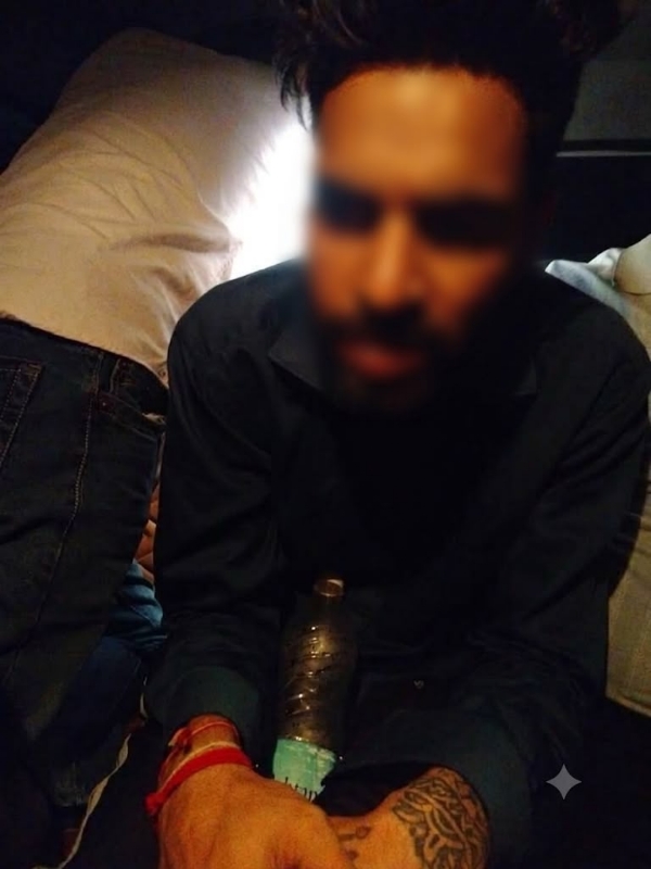 ਗ੍ਰਿਫ਼ਤਾਰ ਮੁਲਜ਼ਮ। ਗ੍ਰਿਫ਼ਤਾਰ ਮੁਲਜ਼ਮ।