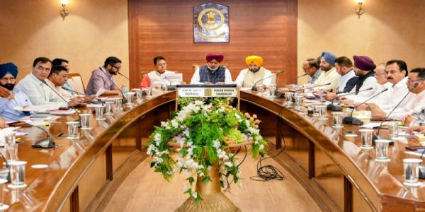 ਵਪਾਰੀਆਂ ਦੀਆਂ ਸਮੱਸਿਆਵਾਂ ਦੇ ਹੱਲ ਲਈ ਜ਼ਿਲ੍ਹਾ ਪੱਧਰੀ ਮੀਟਿੰਗਾਂ ’ਚ ਗਜ਼ਟਿਡ ਅਧਿਕਾਰੀਆਂ ਦੀ ਹਾਜ਼ਰੀ ਯਕੀਨੀ ਬਣਾਉਣ ਦੇ ਹੁਕਮ