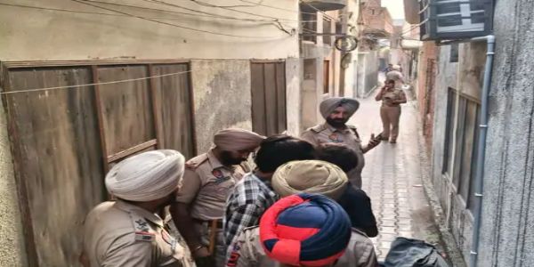 ਅੰਮ੍ਰਿਤਸਰ ਪੁਲਿਸ ਨੇ ਕਾਸੋ ਆਪ੍ਰੇਸ਼ਨ ਤਹਿਤ 13 ਵਿਅਕਤੀ ਕੀਤੇ ਗ੍ਰਿਫ਼ਤਾਰ