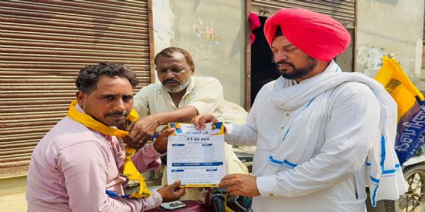 ਨਾਭਾ ’ਚ ‘ਮਾਨ ਦੇ ਮੁਨਾਫ਼ੇ’ ਮੁਹਿੰਮ ਤਹਿਤ ਵਿਧਾਇਕ ਦੇਵ ਮਾਨ ਨੇ ਕੀਤਾ ਘਰ-ਘਰ ਸੰਪਰਕ