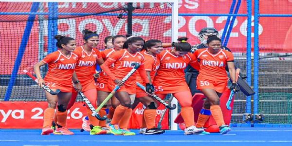 ਏਸ਼ੀਅਨ ਖੇਡਾਂ 2026: ਭਾਰਤੀ ਮਹਿਲਾ ਹਾਕੀ ਟੀਮ ਨੇ ਜਾਪਾਨ ਨੂੰ 3-1 ਨਾਲ ਹਰਾ ਕੇ ਸੈਮੀਫਾਈਨਲ ਵਿੱਚ ਪ੍ਰਵੇਸ਼ ਕੀਤਾ