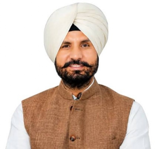 ਪੰਜਾਬ ਪ੍ਰਦੇਸ਼ ਕਾਂਗਰਸ ਕਮੇਟੀ ਦੇ ਪ੍ਰਧਾਨ ਅਮਰਿੰਦਰ ਸਿੰਘ ਰਾਜਾ ਵੜਿੰਗ