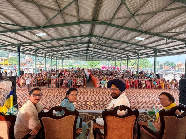 ਮਹਿਲਾ ਸਖੀਆਂ ਦੇ ਸਨਮਾਨ ਸਮਾਗਮ ਦੌਰਾਨ ਵਿਧਾਇਕ ਕੁਲਦੀਪ ਸਿੰਘ ਧਾਲੀਵਾਲ। ਮਹਿਲਾ ਸਖੀਆਂ ਦੇ ਸਨਮਾਨ ਸਮਾਗਮ ਦੌਰਾਨ ਵਿਧਾਇਕ ਕੁਲਦੀਪ ਸਿੰਘ ਧਾਲੀਵਾਲ।