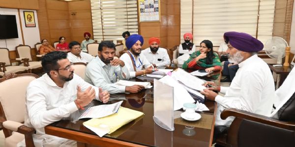 ਮੁਲਾਜ਼ਮ ਯੂਨੀਅਨਾਂ ਦੀਆਂ ਮੰਗਾਂ ਨੂੰ ਲੈ ਕੇ ਵਿੱਤ ਮੰਤਰੀ ਹਰਪਾਲ ਚੀਮਾ ਨੇ ਕੀਤੀਆਂ ਅਹਿਮ ਮੀਟਿੰਗਾਂ